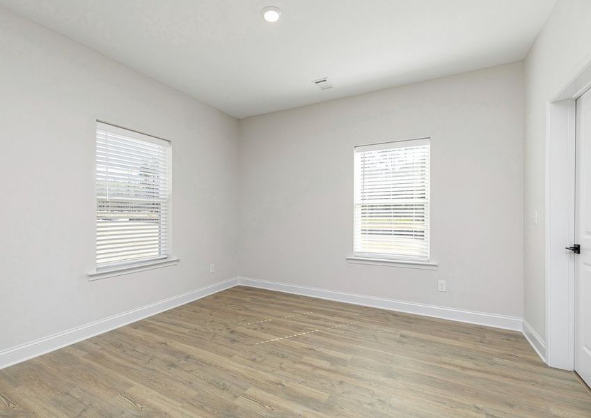 Enjoy a cup of coffee in the dining room Enjoy a cup of coffee in the dining room