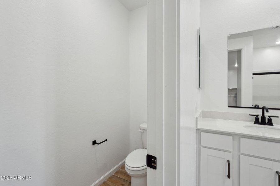 31-web-or-mls-W Cheryl Dr-1405-031