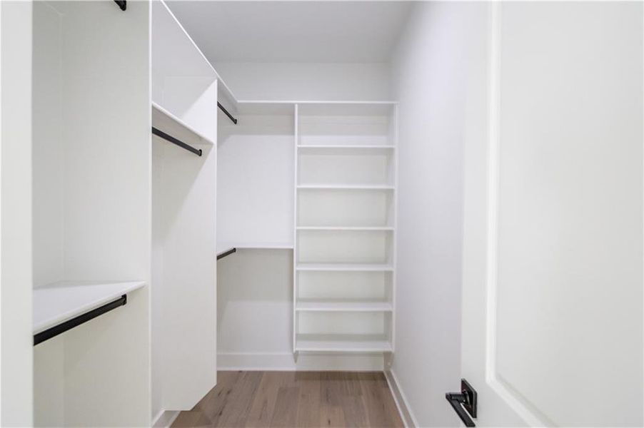 Spacious, unfurnished interior of a new home in , Hoschton (Image 34).