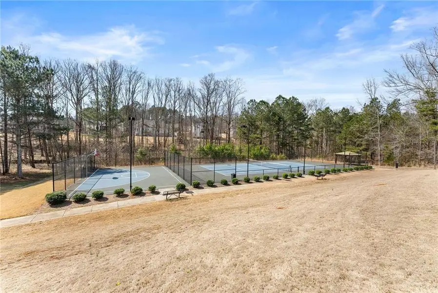 Image 60 of a home in .