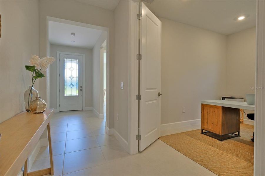 Spacious, unfurnished interior of a new home in , Bradenton (Image 27). Spacious, unfurnished interior of a new home in , Bradenton (Image 27).