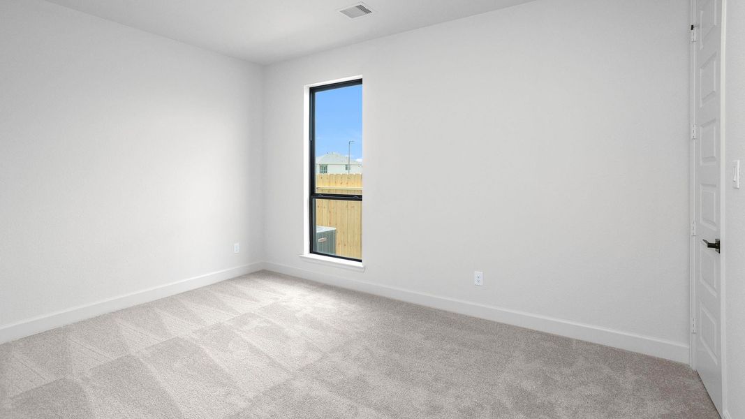 Spacious, unfurnished interior of a new home in Briarley, Montgomery (Image 18).