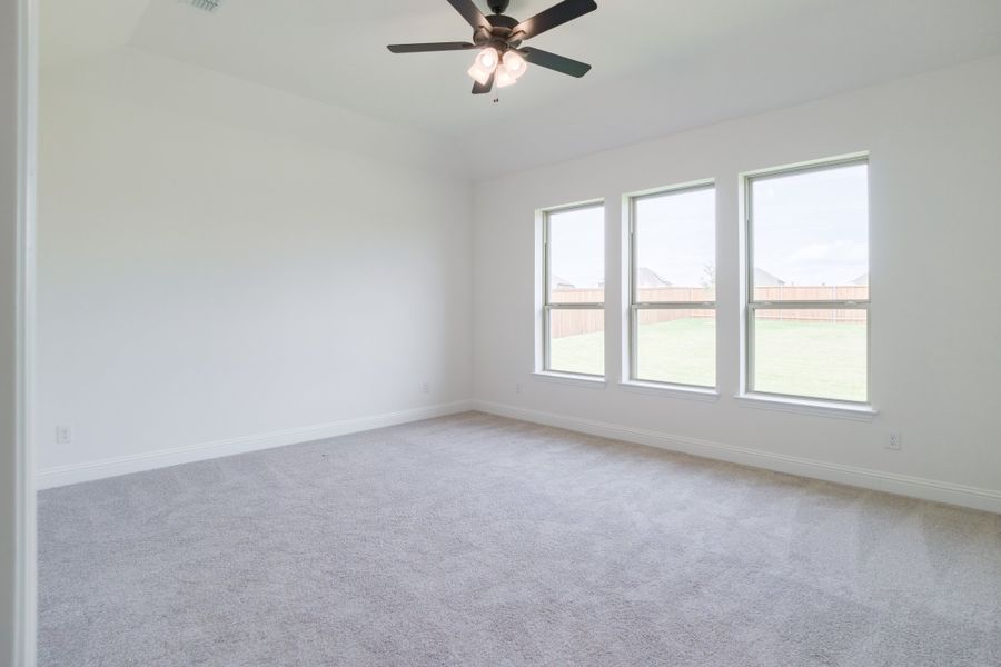 Spacious, unfurnished interior of a new home in Lovers Landing, Forney (Image 21).