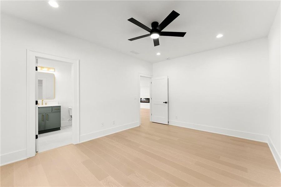 Spacious, unfurnished interior of a new home in , Hoschton (Image 54).