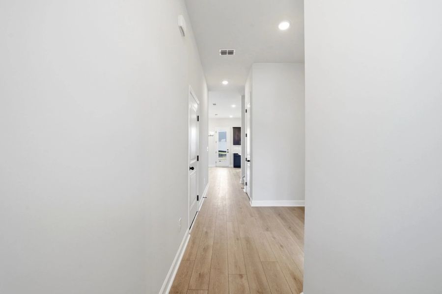 Spacious, unfurnished interior of a new home in Blue Heron Retreat, Little River (Image 10). Spacious, unfurnished interior of a new home in Blue Heron Retreat, Little River (Image 10).