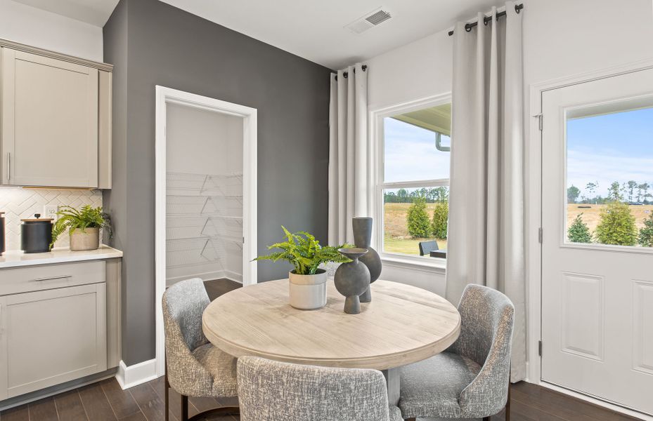 Furnished interior view inside a new home in Sweetwater Hills, Moore (Image 5). Furnished interior view inside a new home in Sweetwater Hills, Moore (Image 5).