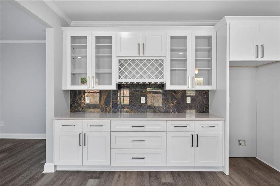 Furnished interior view inside a new home in , Gainesville (Image 11).