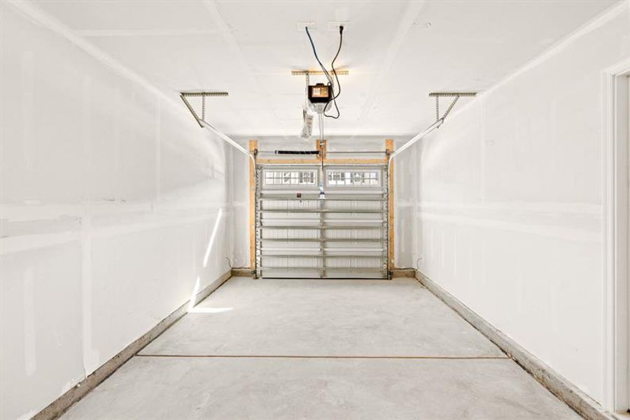 Spacious, unfurnished interior of a new home in Meadows Edge, Conway (Image 21).