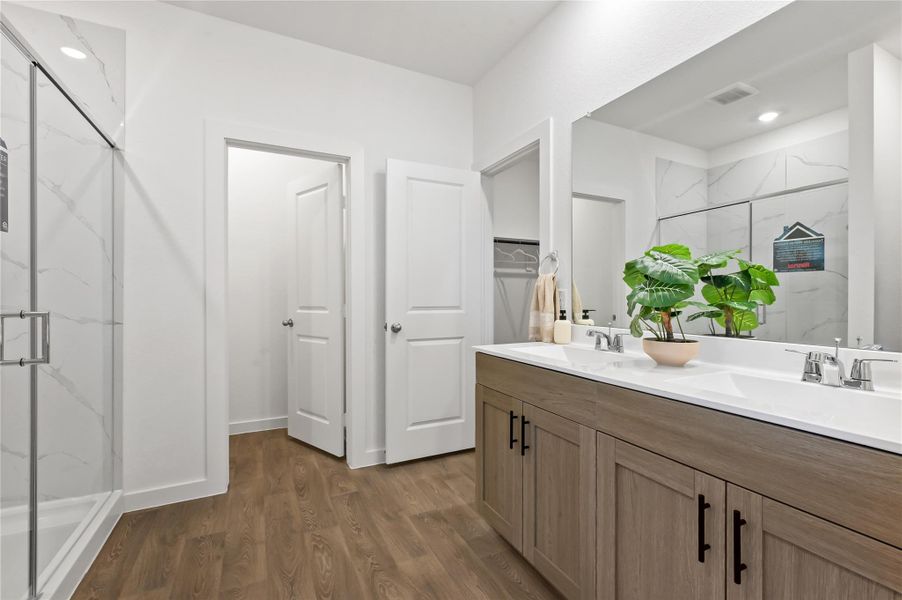 Furnished interior view inside a new home in Holly Ridge, Rosenberg (Image 43).