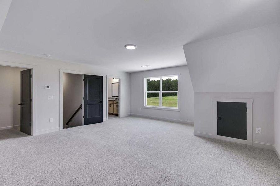 Spacious, unfurnished interior of a new home in The Meadows at Lake Circle, Buchanan (Image 40).