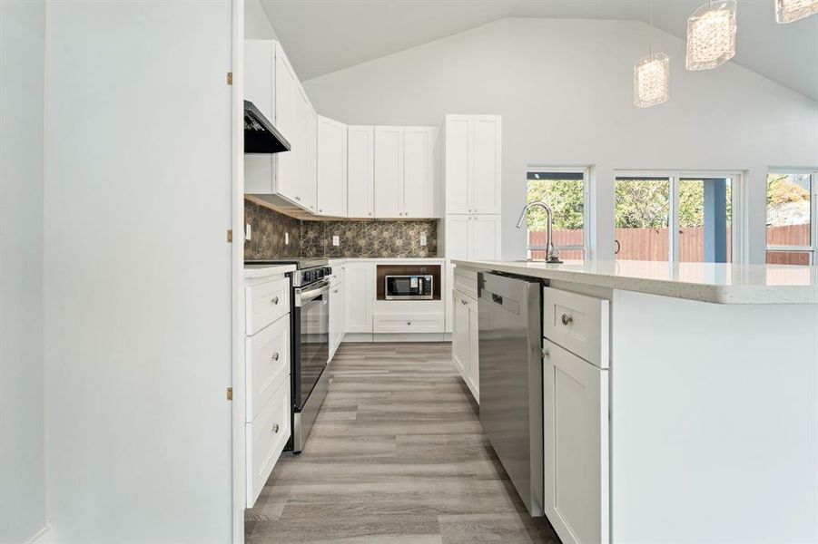 Furnished interior view inside a new home in , Balch Springs (Image 7).