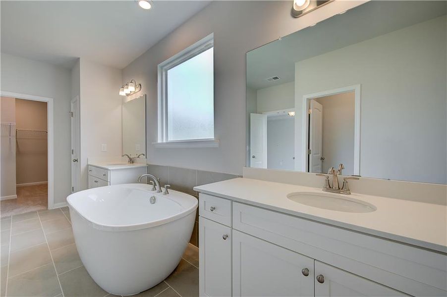 Furnished interior view inside a new home in Kingston, Locust Grove (Image 7).