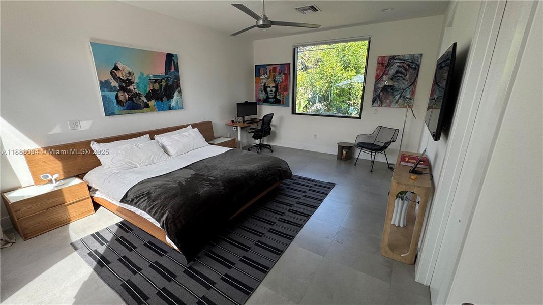 Furnished interior view inside a new home in , Wilton Manors (Image 6).