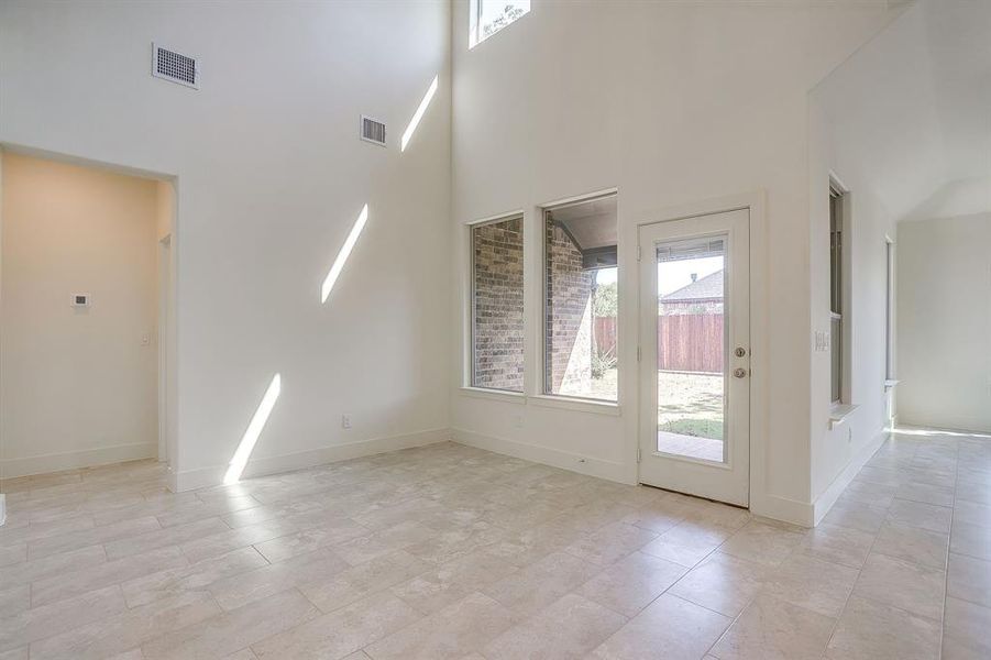 Spacious, unfurnished interior of a new home in , Fort Worth (Image 25). Spacious, unfurnished interior of a new home in , Fort Worth (Image 25).