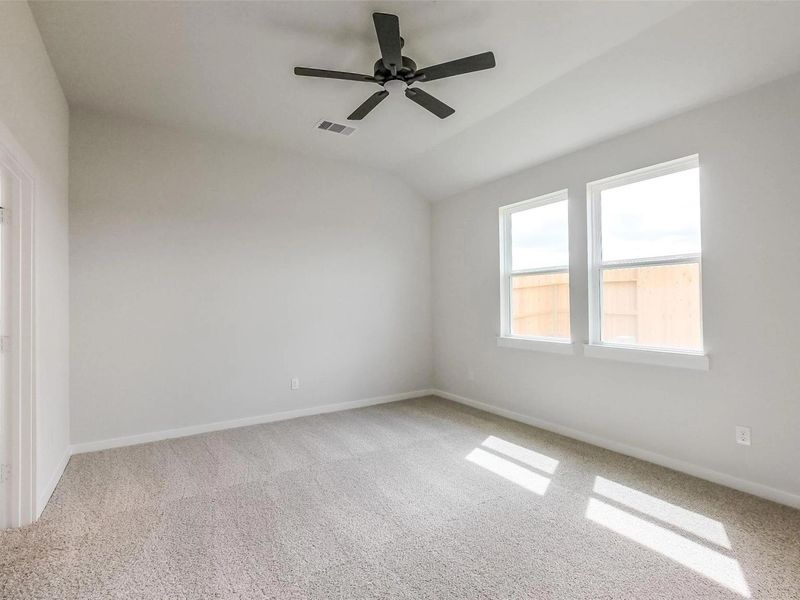 Spacious, unfurnished interior of a new home in Emberly, Beasley (Image 32).