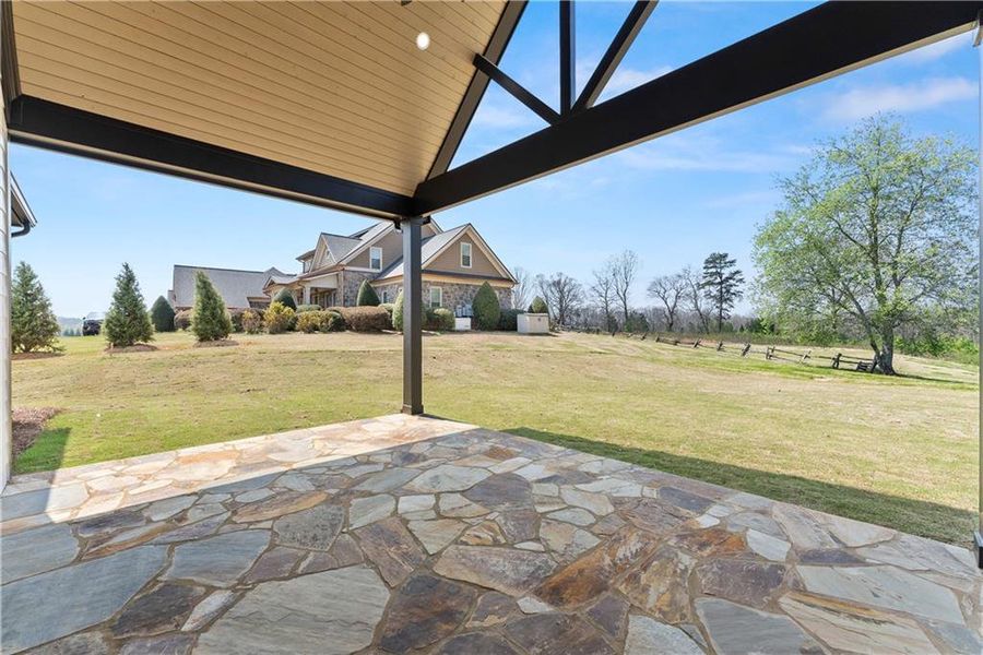Exterior details and patio area of a home in , Dawsonville (Image 3).
