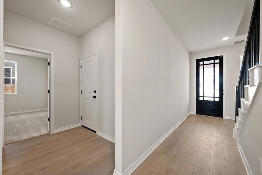 Spacious, unfurnished interior of a new home in The Homestead at Lariat, Liberty Hill (Image 36).