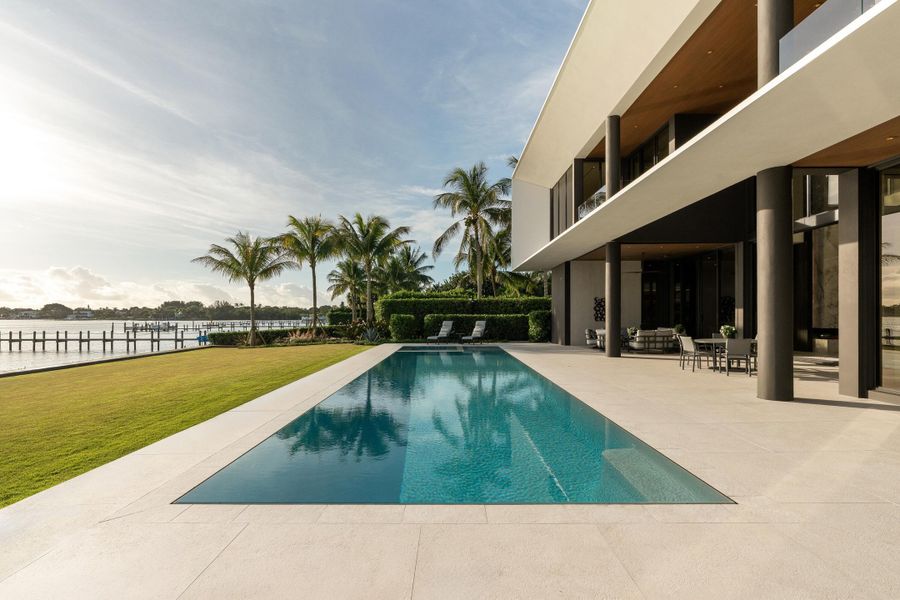 5211 Pennock Point Road