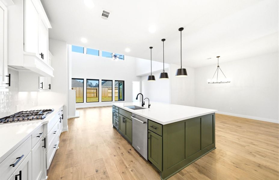 Furnished interior view inside a new home in The Highlands 55′, Porter (Image 16).