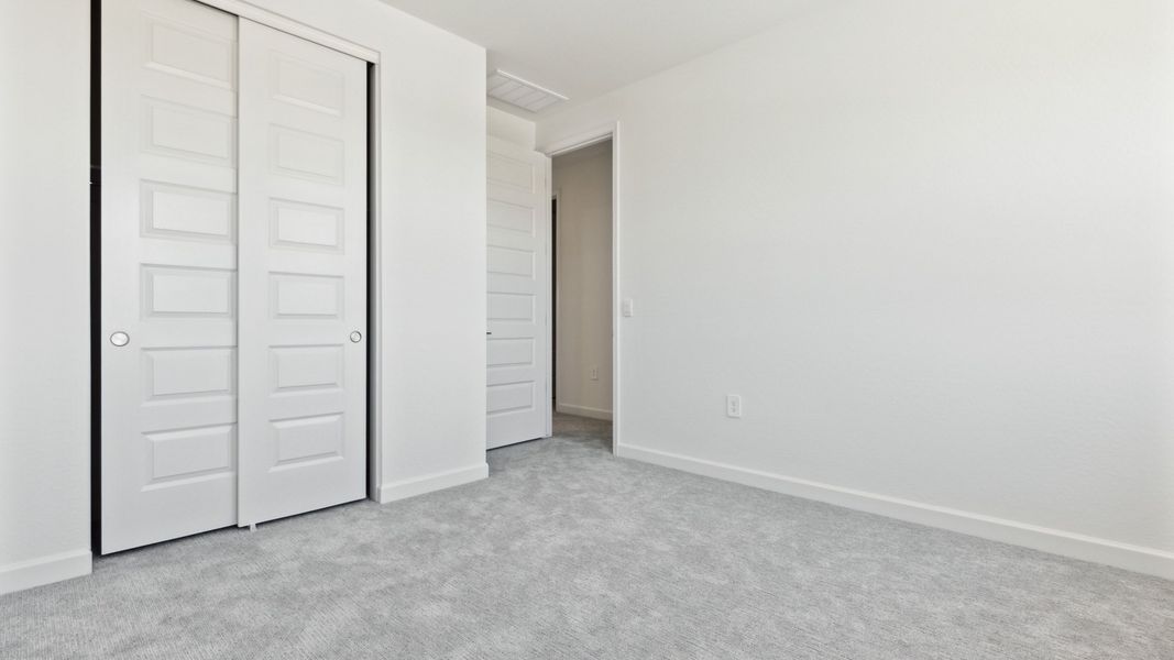 Spacious, unfurnished interior of a new home in Avance, Phoenix (Image 26).