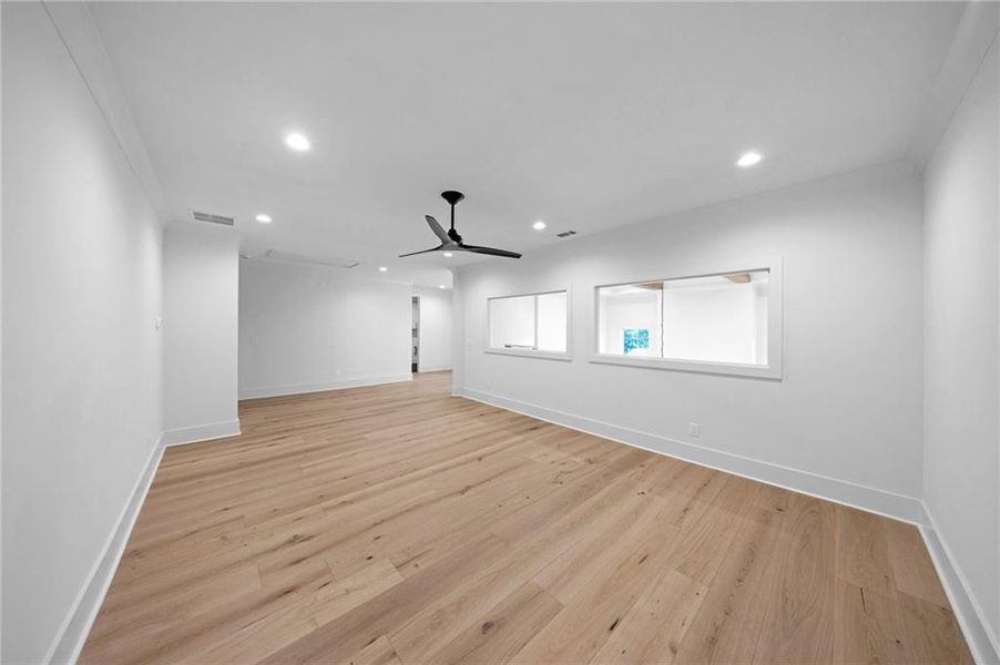 Spacious, unfurnished interior of a new home in , Alpharetta (Image 19). Spacious, unfurnished interior of a new home in , Alpharetta (Image 19).