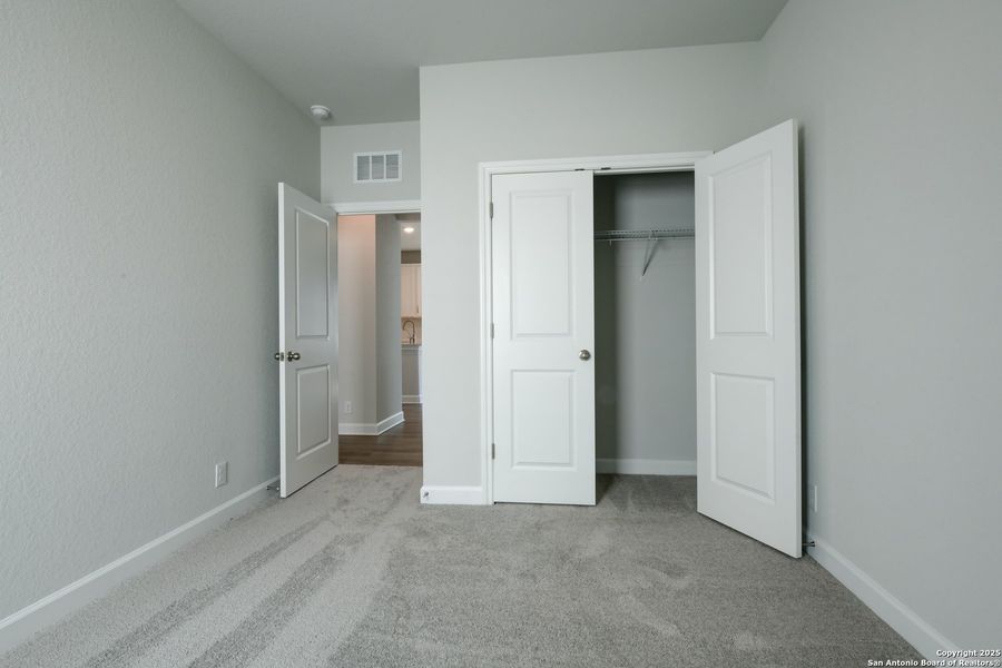 Spacious, unfurnished interior of a new home in Enclave at Hennersby Hollow 50's, San Antonio (Image 30). Spacious, unfurnished interior of a new home in Enclave at Hennersby Hollow 50's, San Antonio (Image 30).