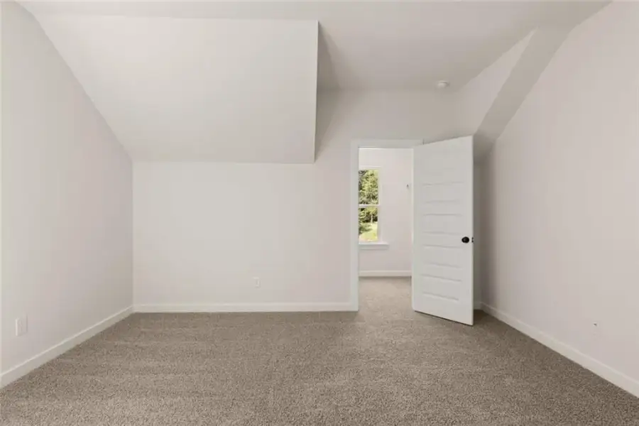 Spacious, unfurnished interior of a new home in , Flowery Branch (Image 47).