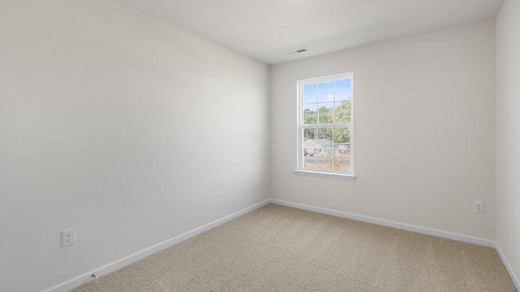 Spacious, unfurnished interior of a new home in Clock Road Townhomes, New Bern (Image 23).