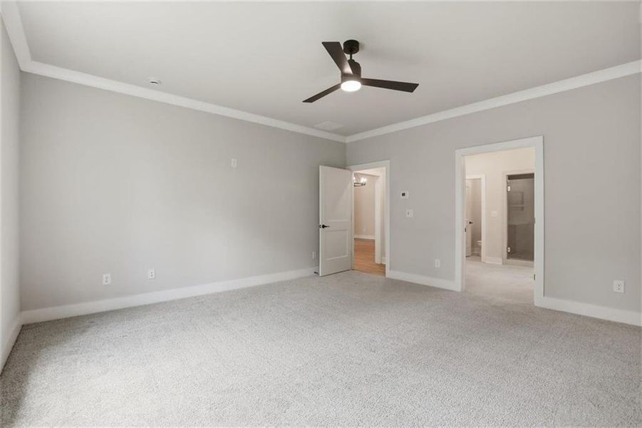 Spacious, unfurnished interior of a new home in , Clarkesville (Image 47).
