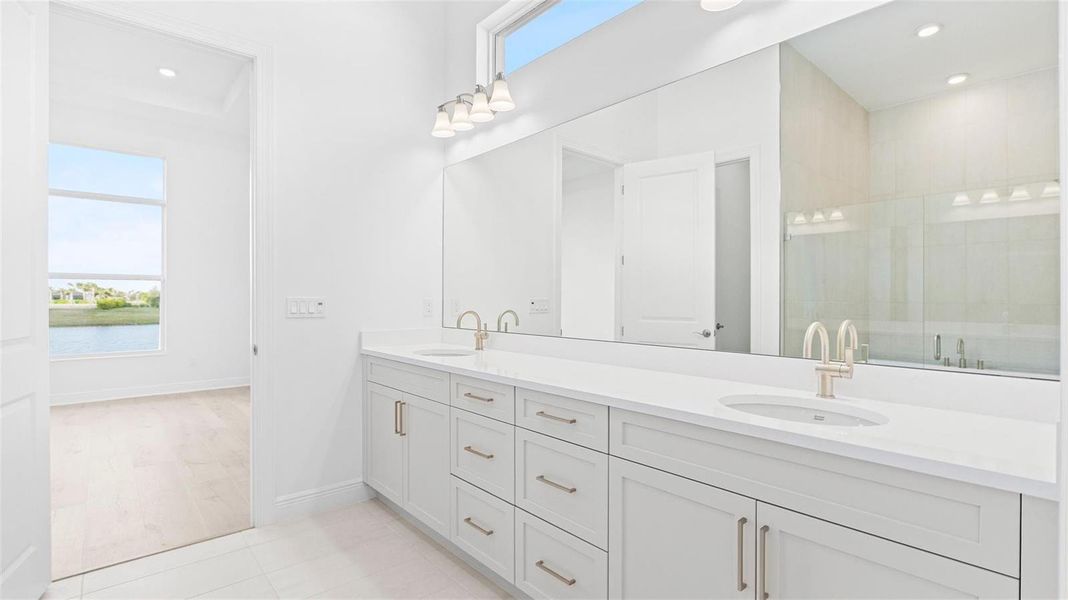 Owner's bath Owner's bath