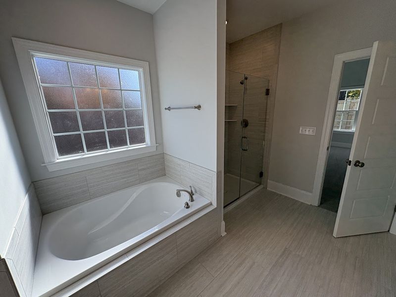 Furnished interior view inside a new home in Riverside Cove, Wilmington (Image 13).