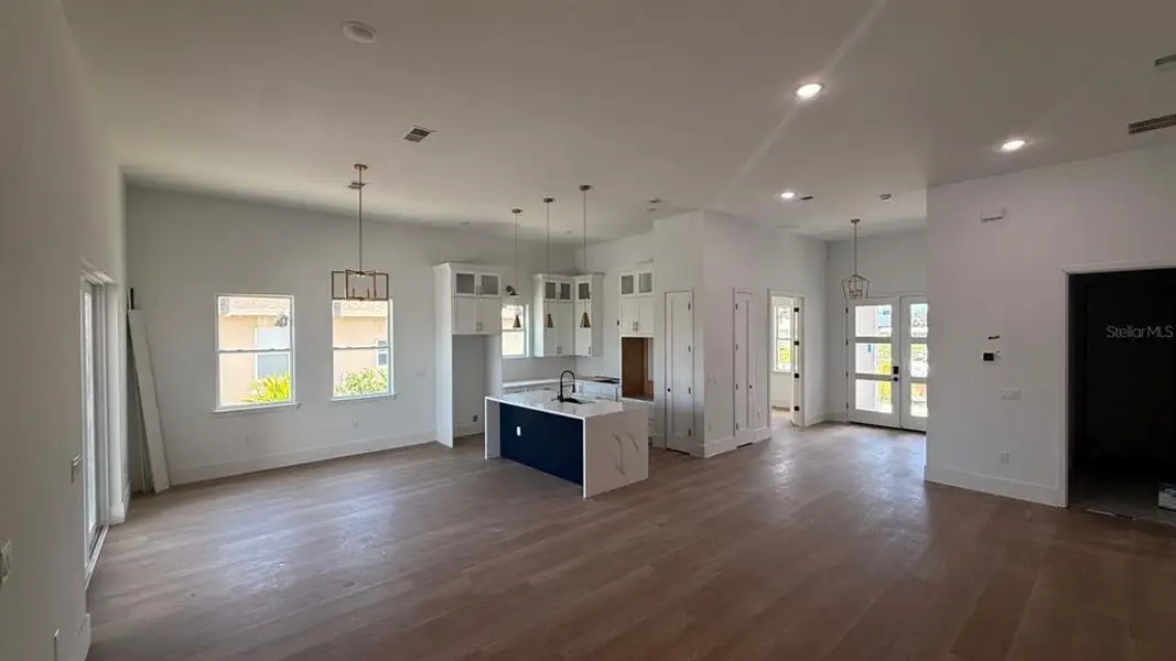 Image 17 of a home in .