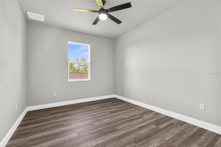 Spacious, unfurnished interior of a new home in , Weeki Wachee (Image 33).