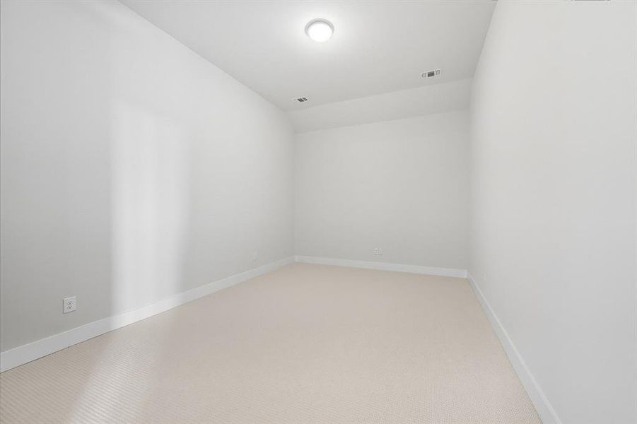 Spacious, unfurnished interior of a new home in Canyon Creek Estates, Sherman (Image 21). Spacious, unfurnished interior of a new home in Canyon Creek Estates, Sherman (Image 21).