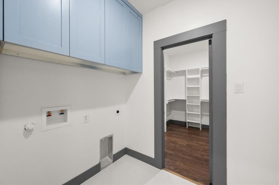 Spacious, unfurnished interior of a new home in , Corsicana (Image 19). Spacious, unfurnished interior of a new home in , Corsicana (Image 19).