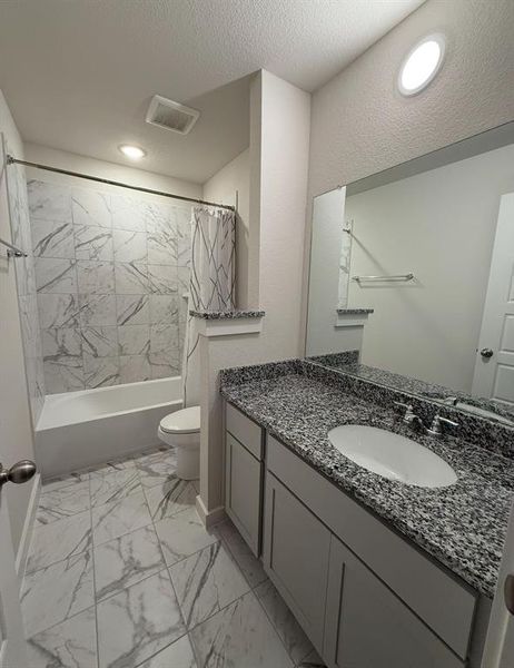 Furnished interior view inside a new home in , Garland (Image 12).