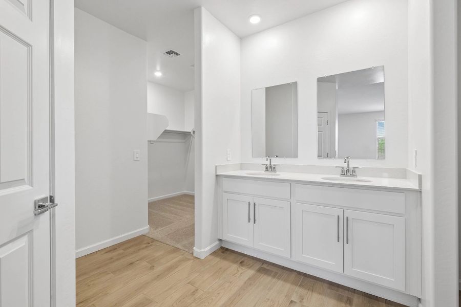 Primary bath