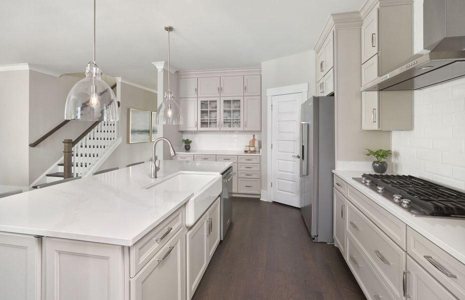 Furnished interior view inside a new home in SayeBrook, Myrtle Beach (Image 5).