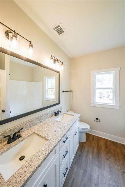 Furnished interior view inside a new home in , Rockmart (Image 8).