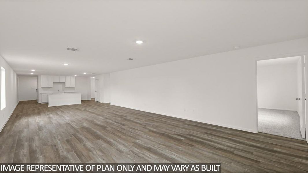 Spacious, unfurnished interior of a new home in The Canopies, Splendora (Image 15).