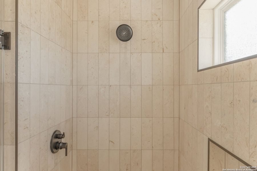 Close-up of interior finishes inside a home in , Poteet (Image 8).