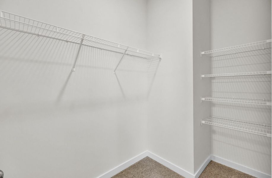 Spacious, unfurnished interior of a new home in Rhetts Cove, Johns Island (Image 21). Spacious, unfurnished interior of a new home in Rhetts Cove, Johns Island (Image 21).