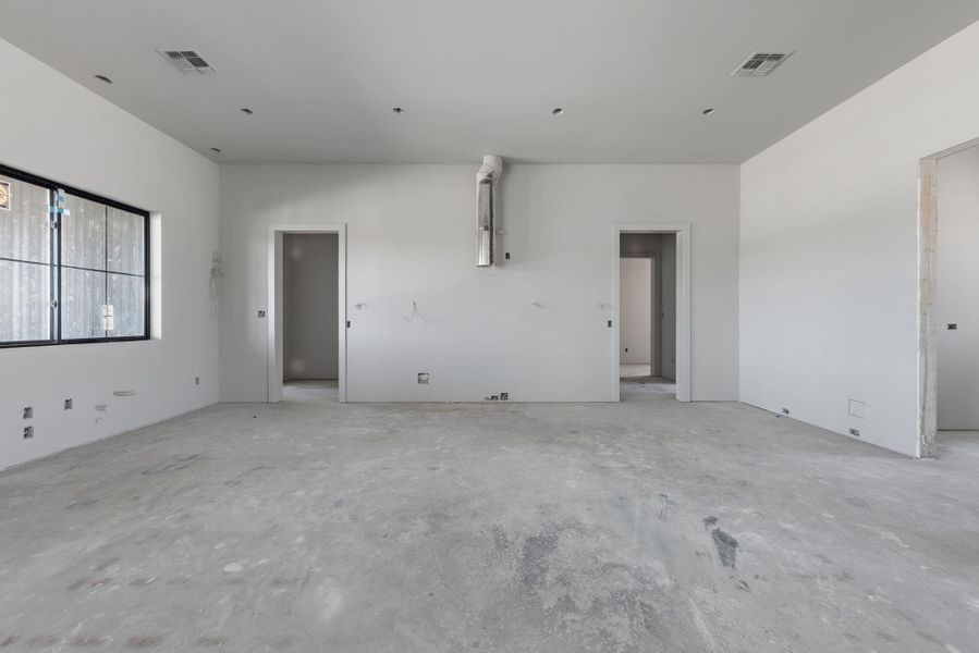 Image 20 of a home in .