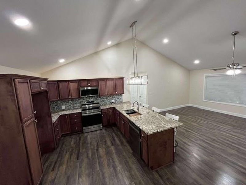 Furnished interior view inside a new home in , Lavonia (Image 10).