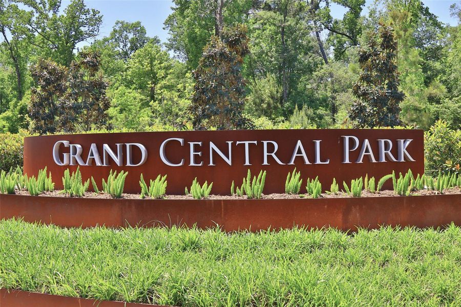 Community amenities in Grand Central Park 50', Conroe (Image 11).