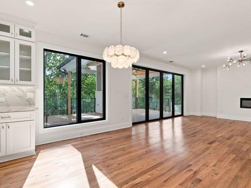 Spacious, unfurnished interior of a new home in , Marietta (Image 46).