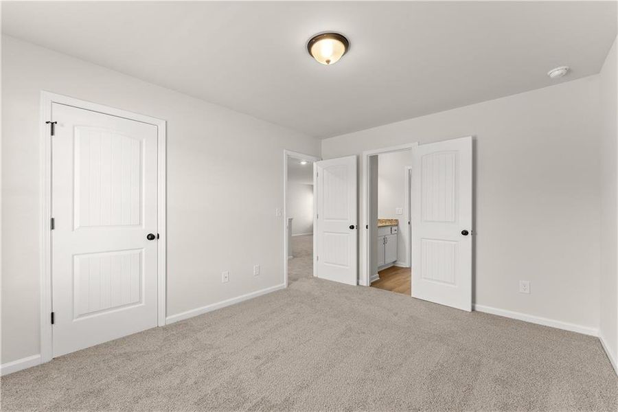 Spacious, unfurnished interior of a new home in , Lula (Image 21).