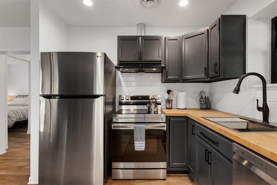 Mind you, this property comes with ALL the housewares - hand towels, pots, pans, plates, etc.