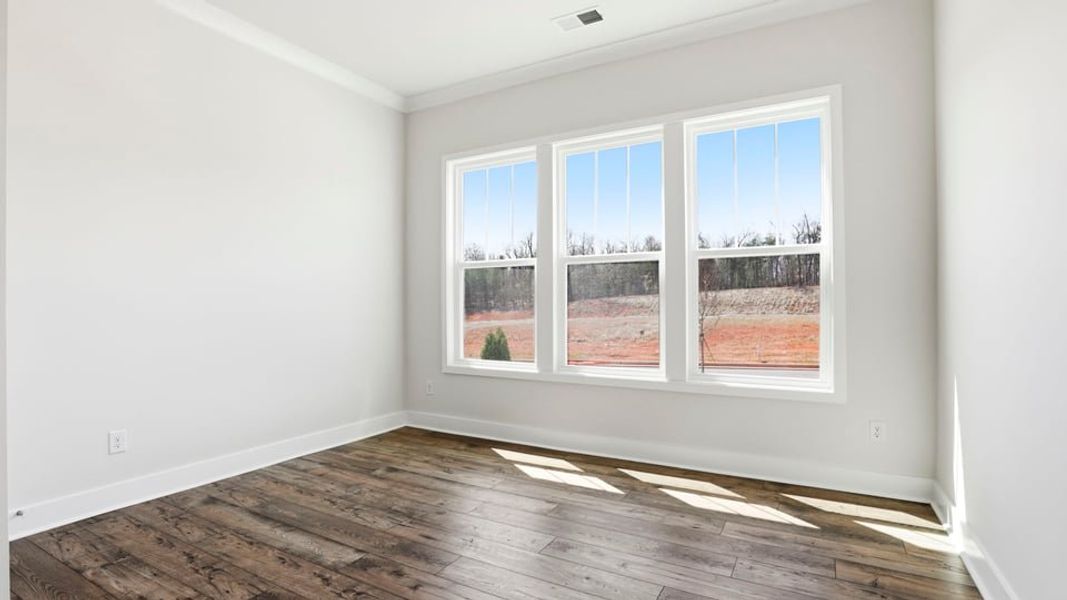 Spacious, unfurnished interior of a new home in Whitehawk Meadows, Travelers Rest (Image 17).