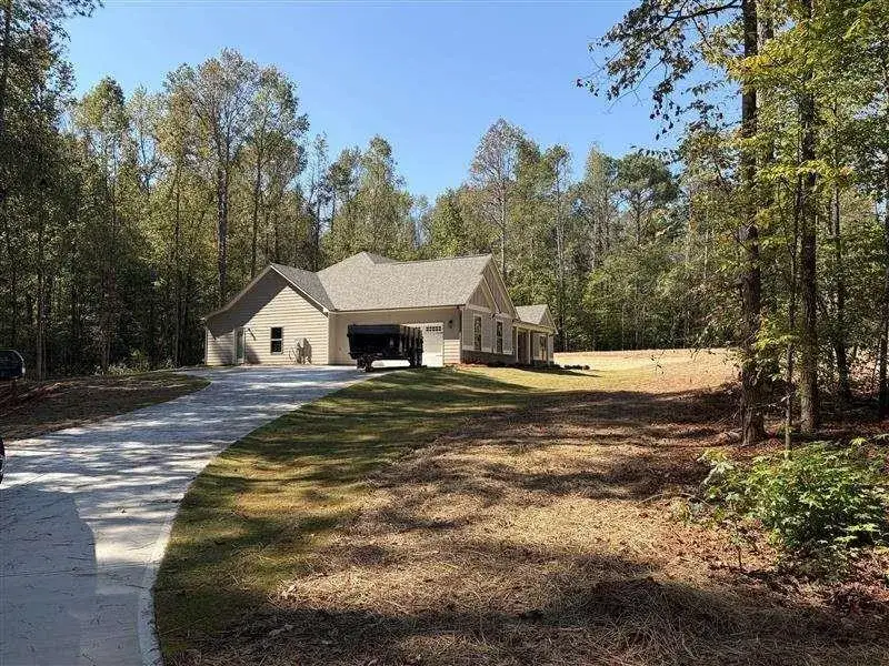 Front exterior of a new home in , Jefferson, GA, highlighting curb appeal (Image 1). Front exterior of a new home in , Jefferson, GA, highlighting curb appeal (Image 1).